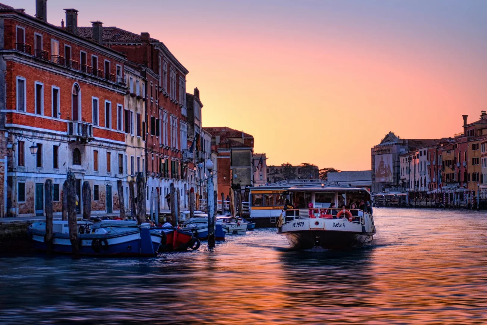How to Easily Obtain a Multiple Entry Schengen Visa? - Discover practical ways to obtain a multiple entry Schengen visa. Simplify your travel plans by reading our guide now!