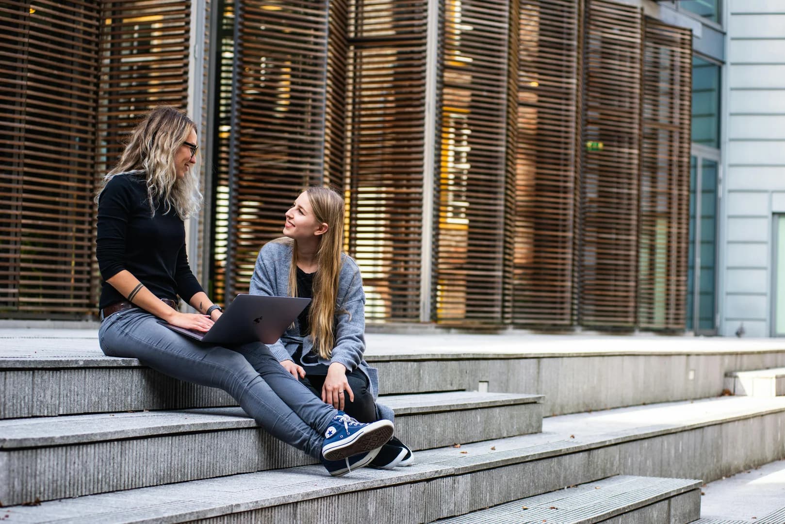 Student US Visa Interview Questions and Answers Examples - I'm sorry, but it seems that there is no Turkish description provided for translation. Please provide the text you'd like me to translate.