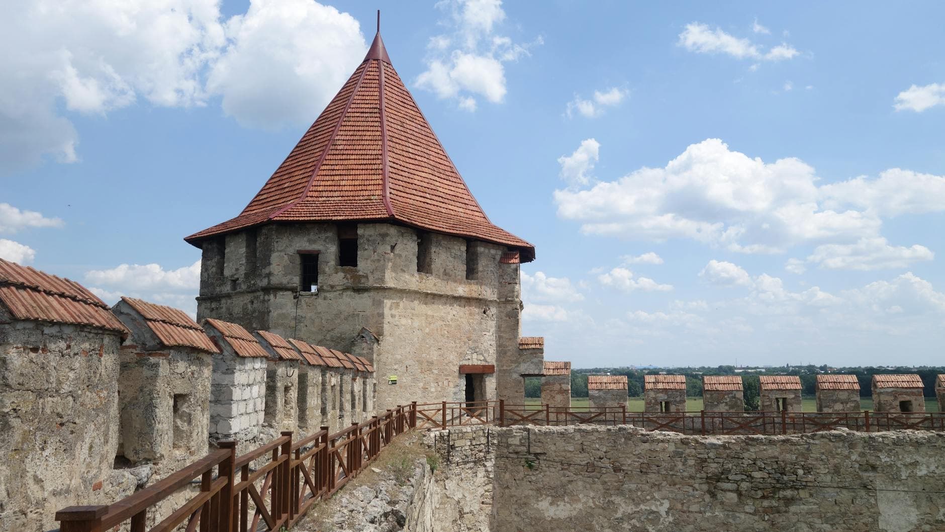 Moldova ve Romanya: İki Komşu Ülke Arasında Seyahat Karşılaştırması - Moldova ve Romanya'nın kültürel zenginliklerini keşfedin! Seyahat planlarınızı yaparken bu karşılaştırmayı dikkate alın. - Kolay Seyahat